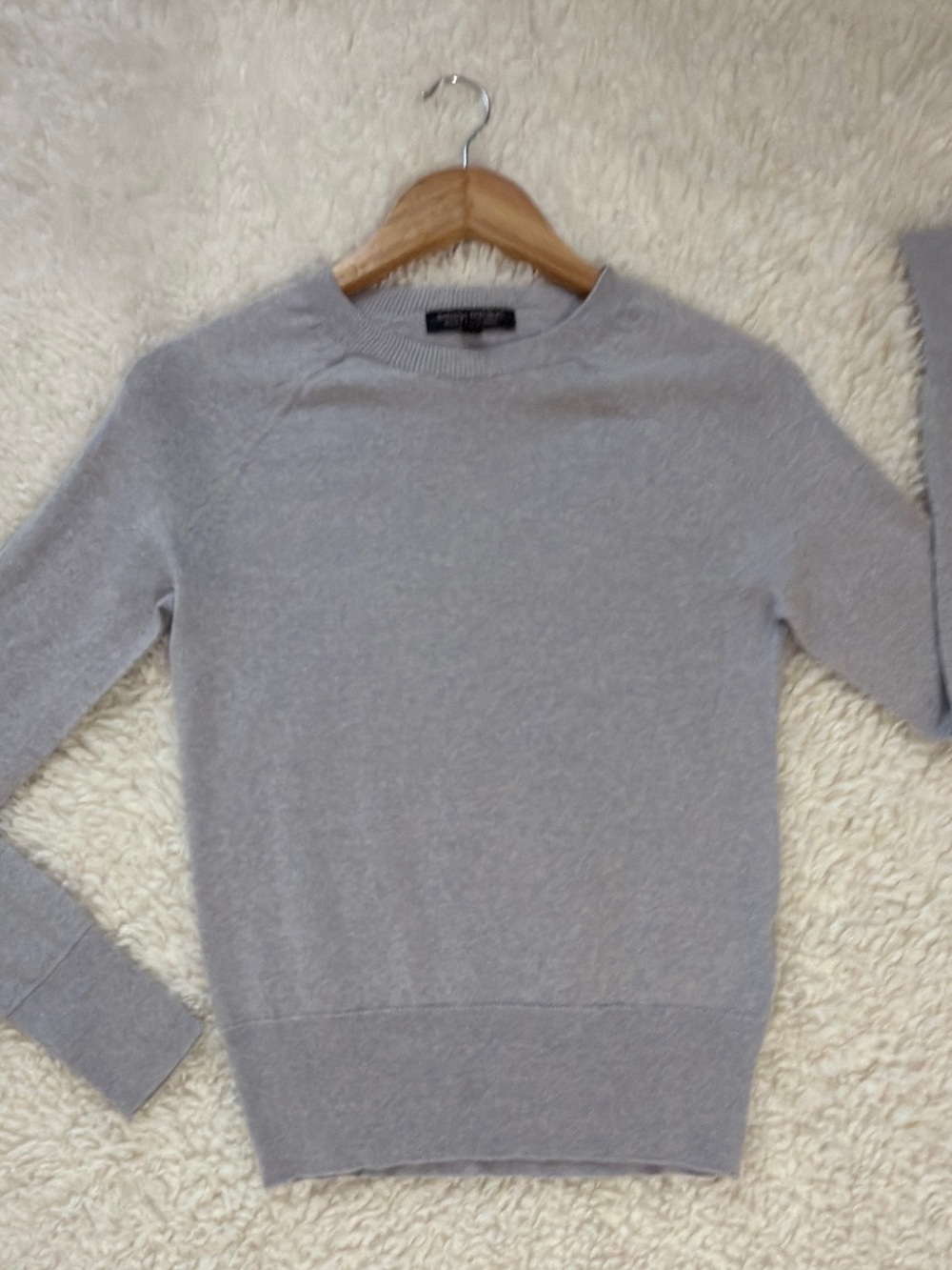 Banana Republic 100% Merino Wool Gray/Lavender Crewneck Sweater Women's XS